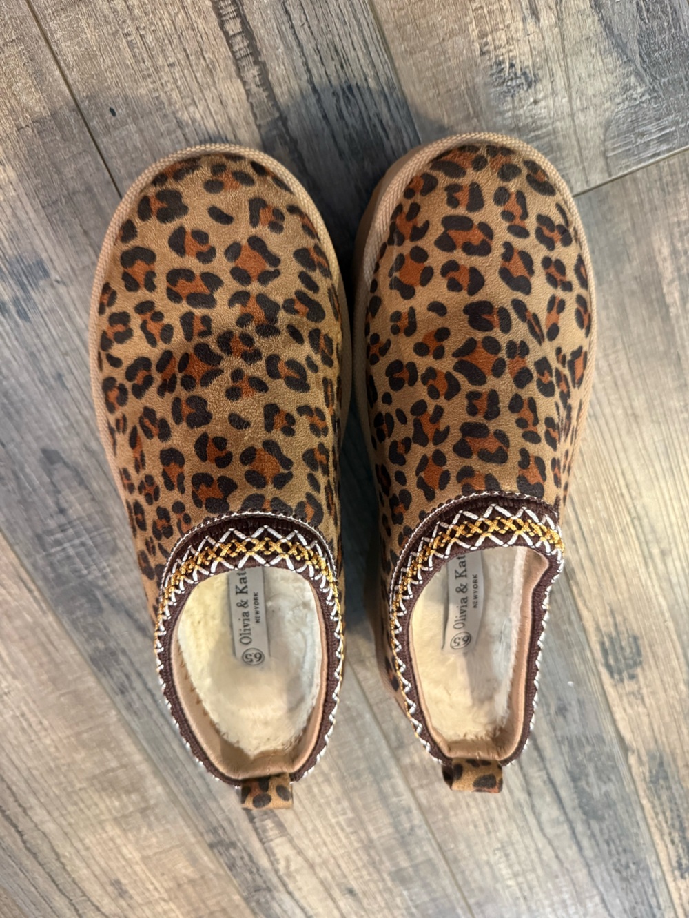 Olivia & Kate Leopard Print Slip-On Slippers - Brown